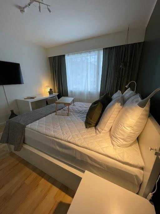 Hogland Apartments - 2 ก็อตกา ภายนอก รูปภาพ